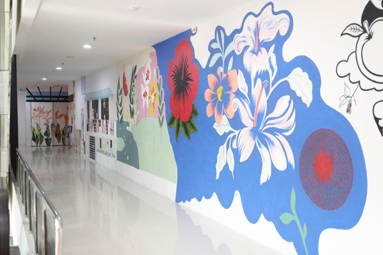 Heavenly Land Family Hotel Palembang Eksteriør bilde